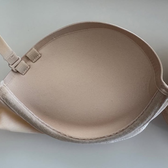 BNWOT SKIMS Strapless Push-up Bra 32C - Picture 4 of 5